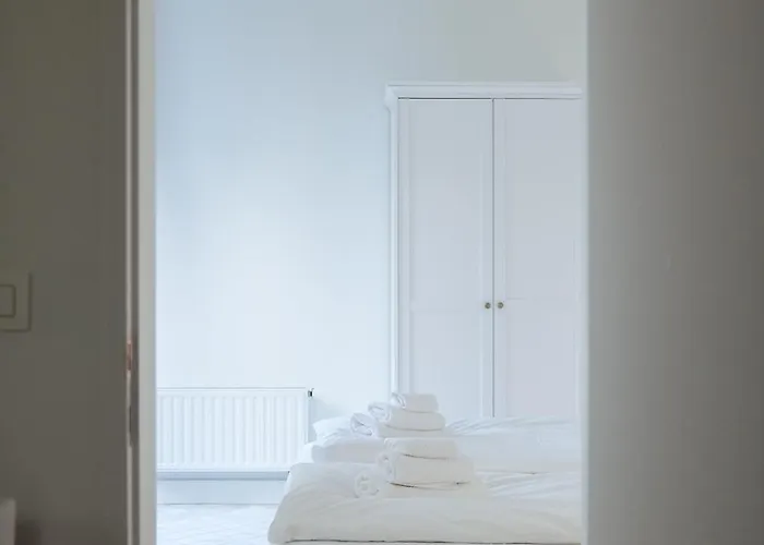 Maison Gustave Apartment *